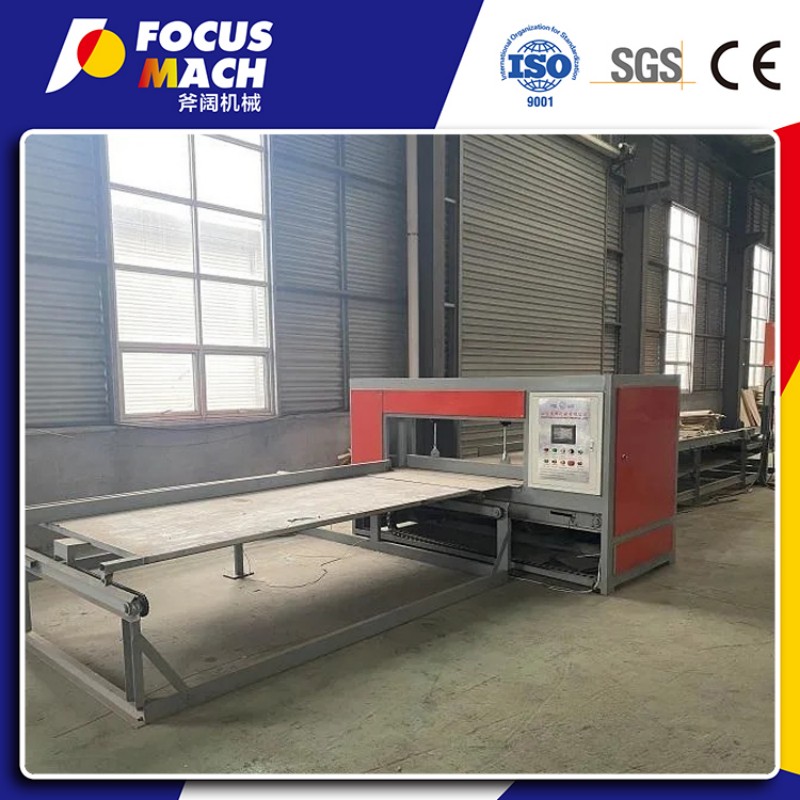 PLYWOOD PAVING MACHINE (2)